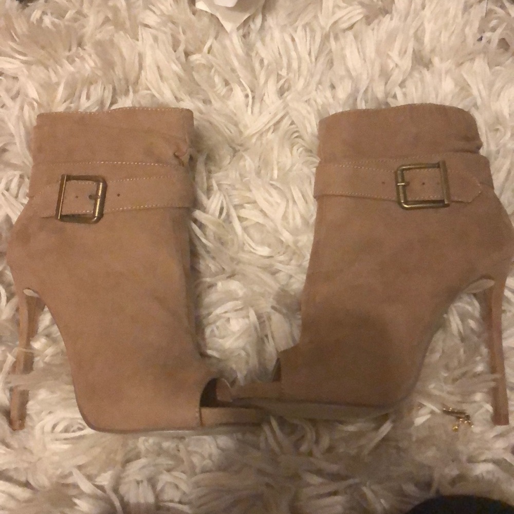 Sand Brown never worn booties